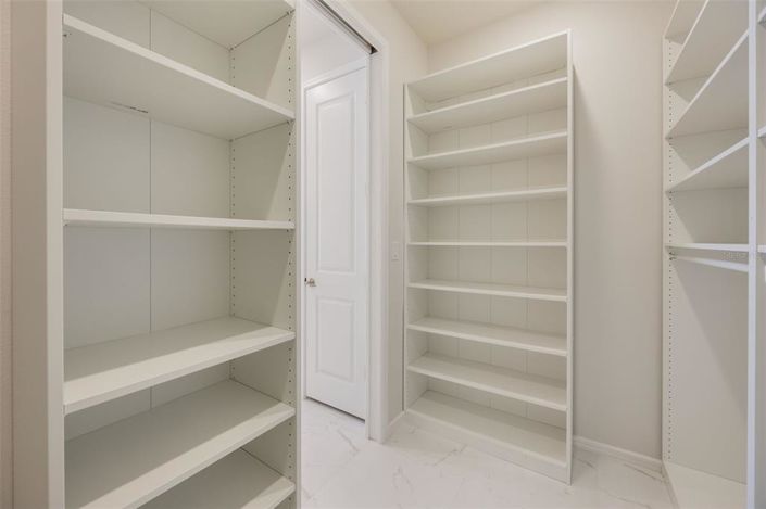 Image No.4-2 Bed Villa for sale