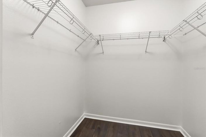 Image No.22-4 Bed House for sale