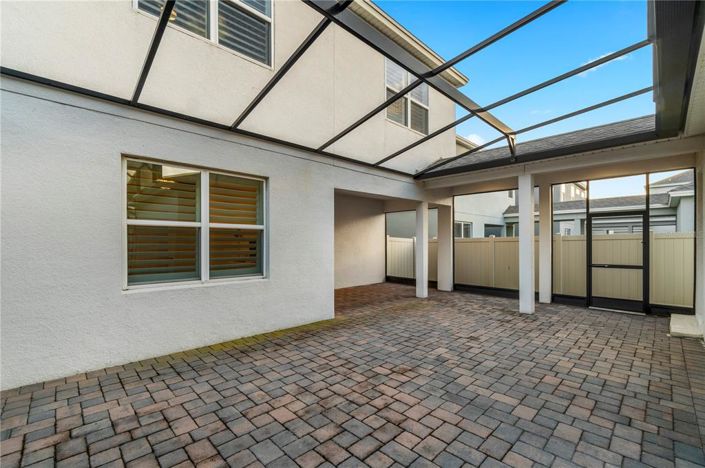 Image No.10-4 Bed House for sale