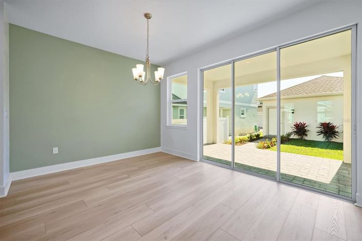 Image No.14-3 Bed House for sale