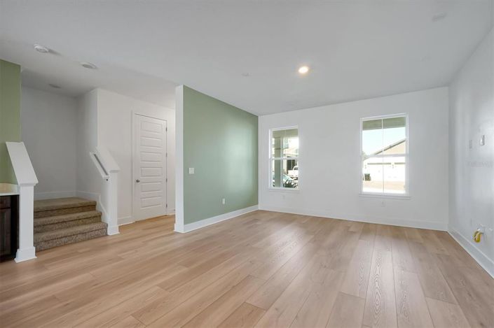 Image No.7-3 Bed House for sale