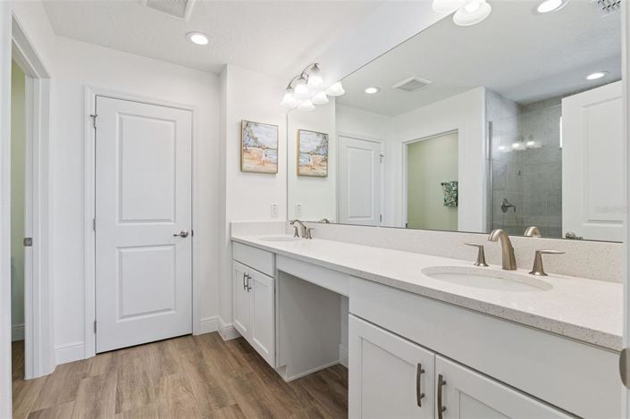 Image No.31-3 Bed House for sale