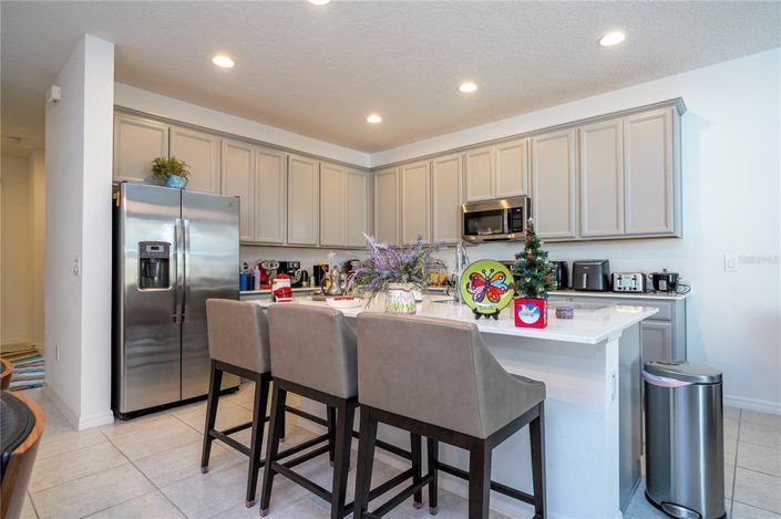 Image No.19-3 Bed Townhouse for sale