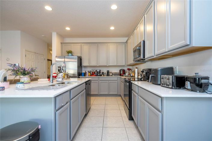 Image No.21-3 Bed Townhouse for sale