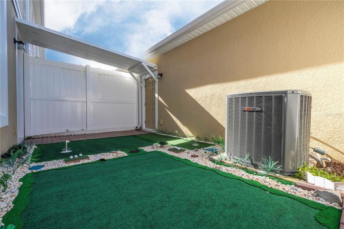 Image No.27-3 Bed Townhouse for sale