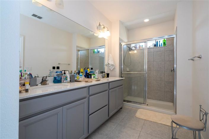 Image No.41-3 Bed Townhouse for sale