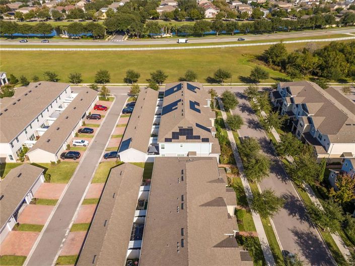 Image No.8-3 Bed Townhouse for sale