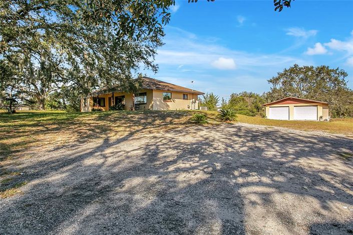 Image No.7-4 Bed House for sale