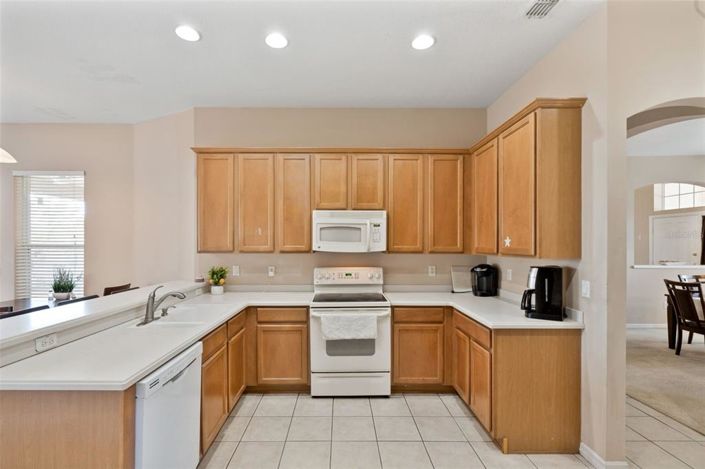 Image No.13-4 Bed House for sale