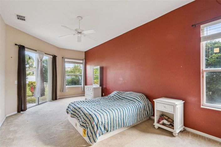 Image No.16-4 Bed House for sale