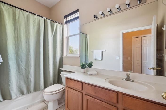 Image No.22-4 Bed House for sale