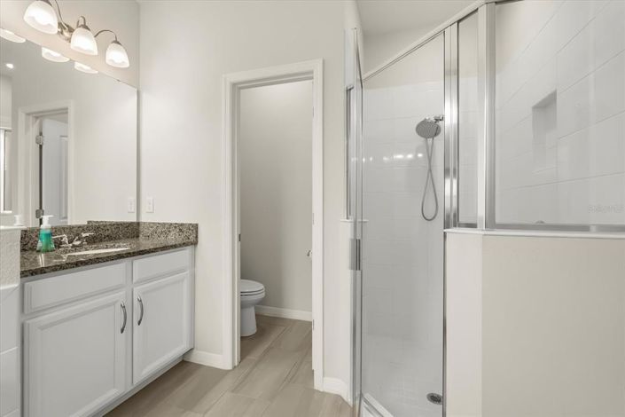 Image No.26-4 Bed House for sale