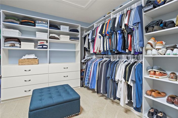 Image No.40-5 Bed House for sale