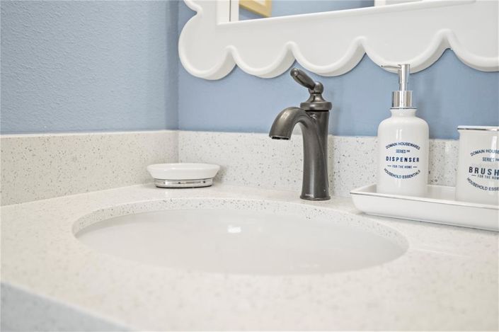 Image No.45-5 Bed House for sale