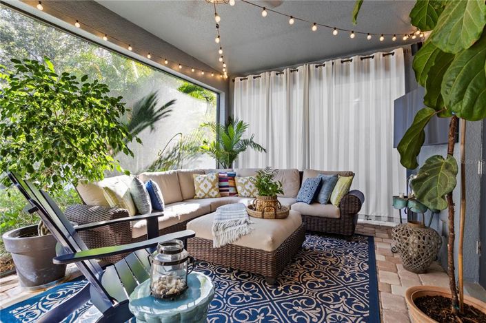 Image No.55-5 Bed House for sale