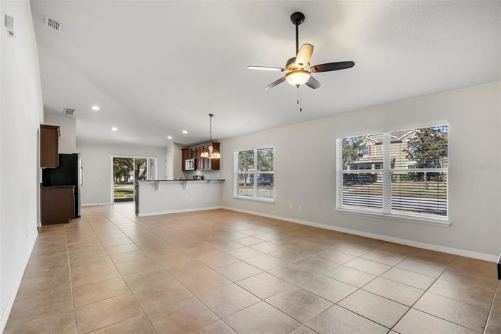 Image No.6-Maison de 4 chambres à vendre à Saint John