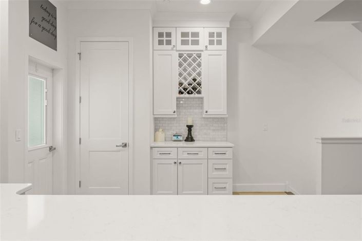 Image No.18-3 Bed Townhouse for sale