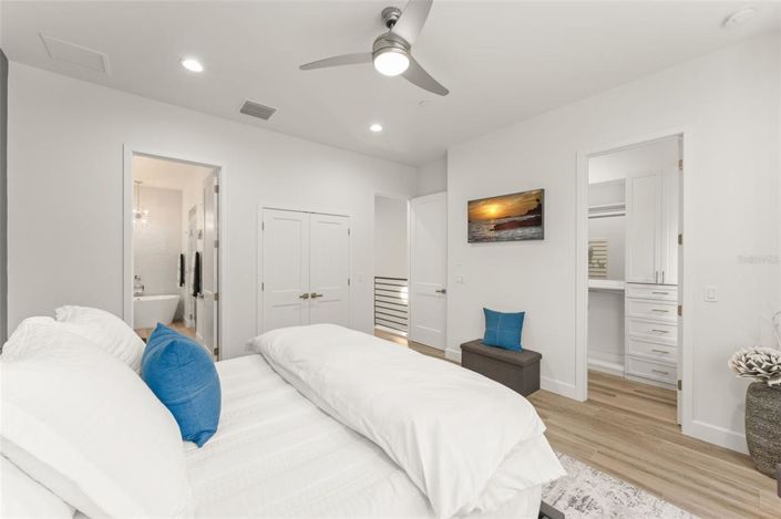 Image No.32-3 Bed Townhouse for sale