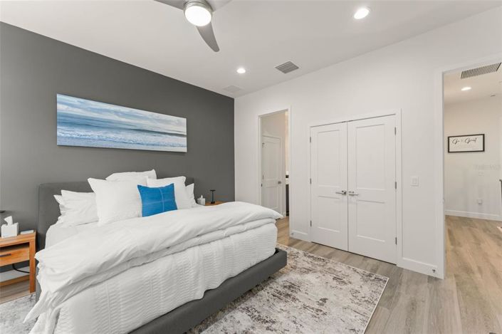 Image No.34-3 Bed Townhouse for sale