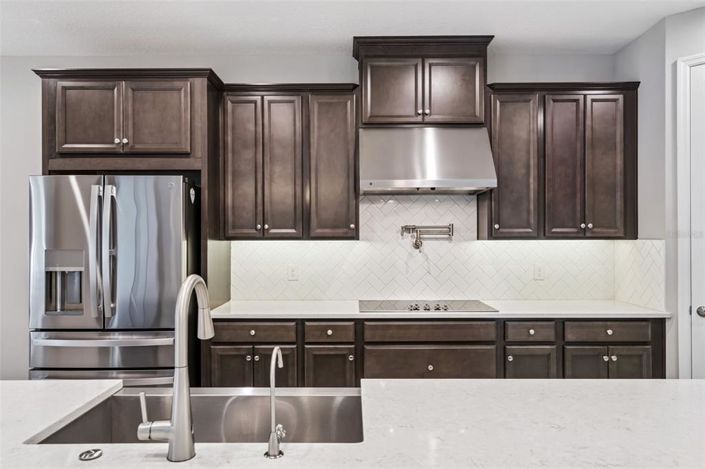 Image No.18-5 Bed House for sale