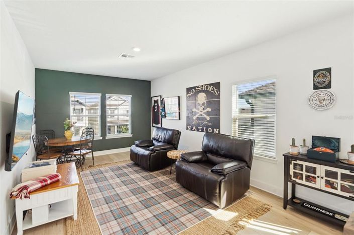 Image No.24-4 Bed House for sale