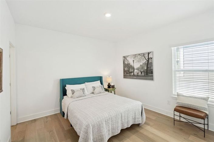 Image No.26-4 Bed House for sale