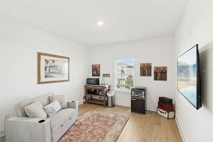 Image No.28-4 Bed House for sale