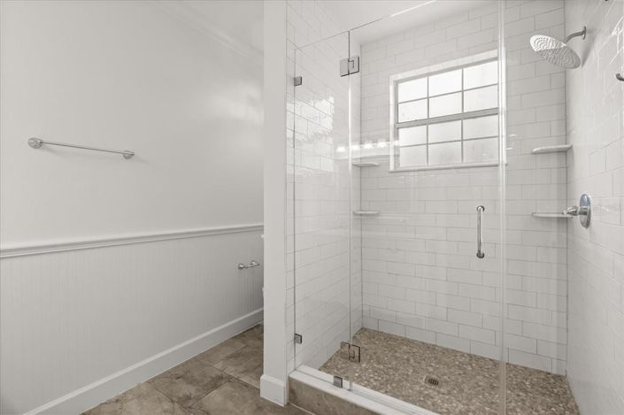 Image No.15-4 Bed House for sale