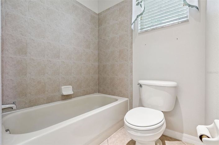 Image No.24-4 Bed House for sale