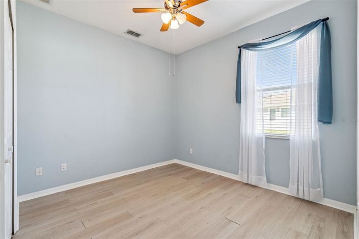 Image No.26-4 Bed House for sale