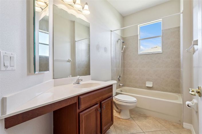 Image No.28-4 Bed House for sale