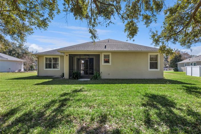 Image No.35-4 Bed House for sale