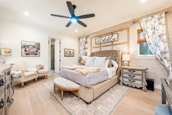 Image No.17-5 Bed House for sale