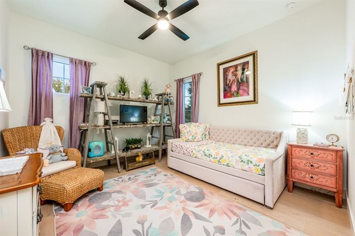 Image No.28-5 Bed House for sale