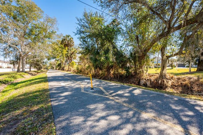 Image No.41-5 Bed House for sale