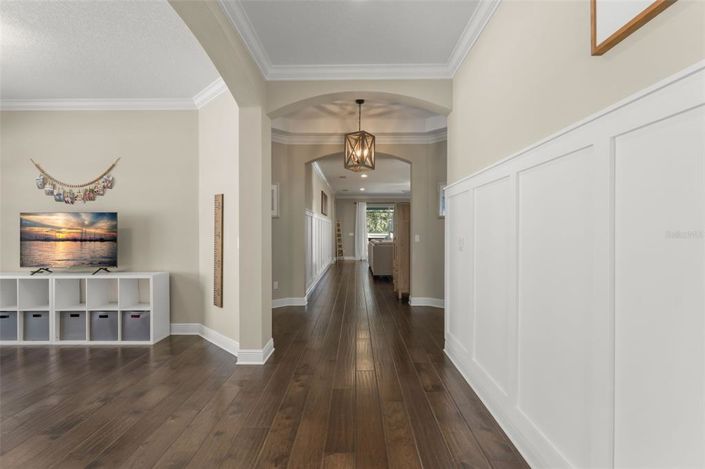 Image No.10-4 Bed House for sale