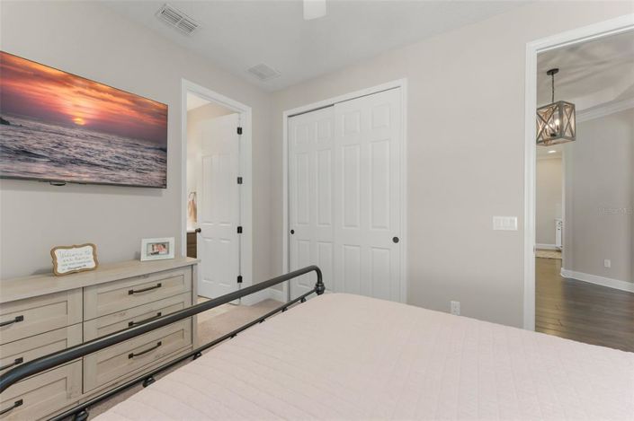 Image No.12-4 Bed House for sale