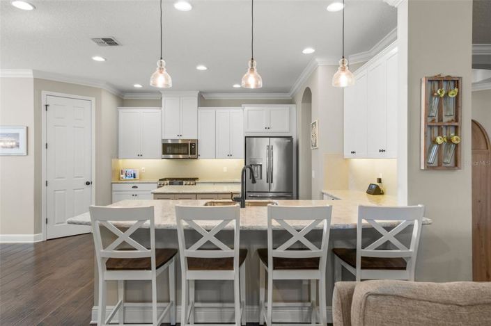 Image No.22-4 Bed House for sale