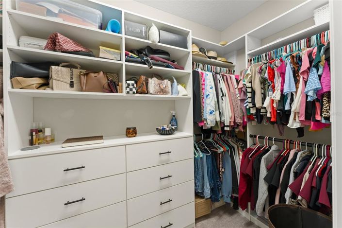 Image No.32-4 Bed House for sale