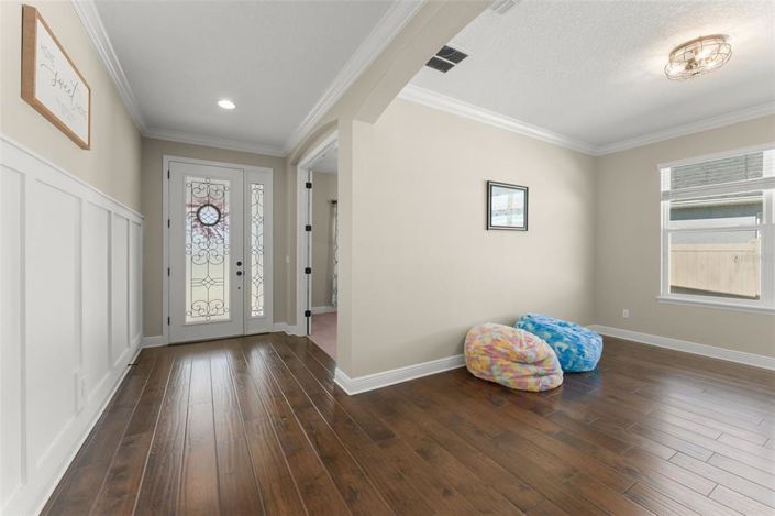 Image No.6-4 Bed House for sale