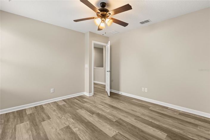 Image No.21-3 Bed House for sale