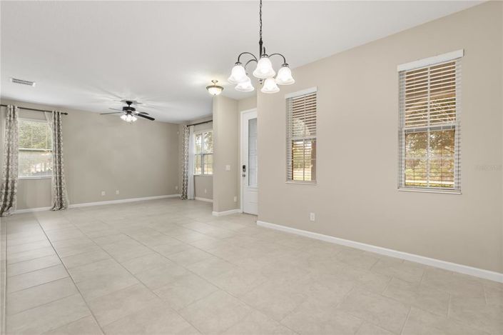 Image No.9-3 Bed House for sale