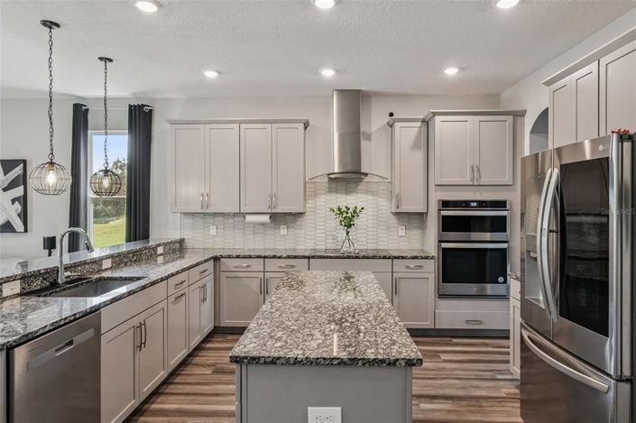 Image No.13-5 Bed House for sale