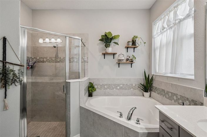 Image No.27-5 Bed House for sale