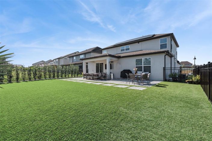 Image No.36-5 Bed House for sale