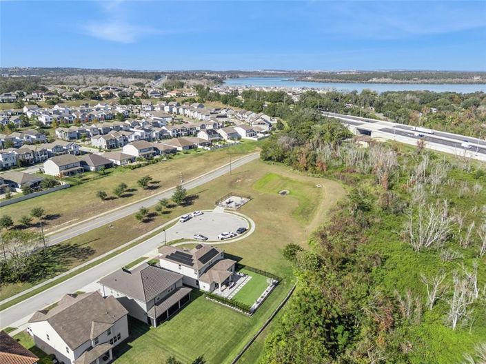 Image No.42-5 Bed House for sale