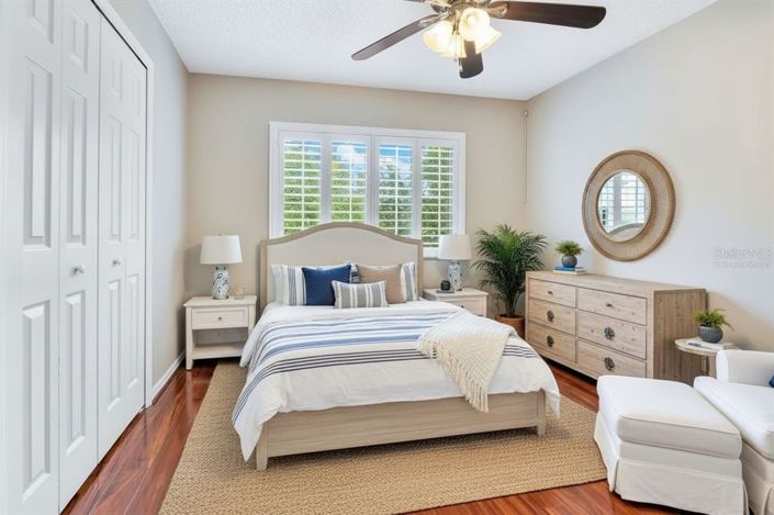 Image No.18-3 Bed House for sale