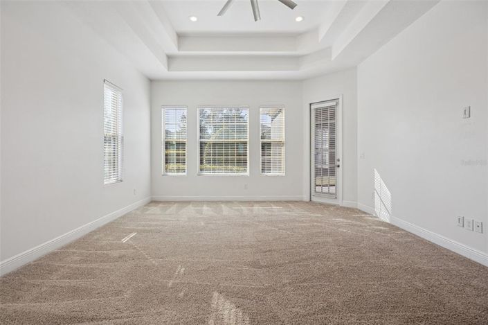 Image No.16-4 Bed House for sale