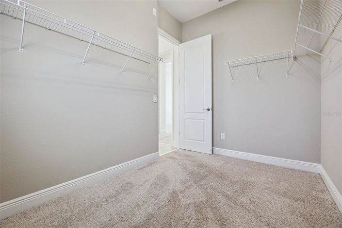 Image No.22-4 Bed House for sale