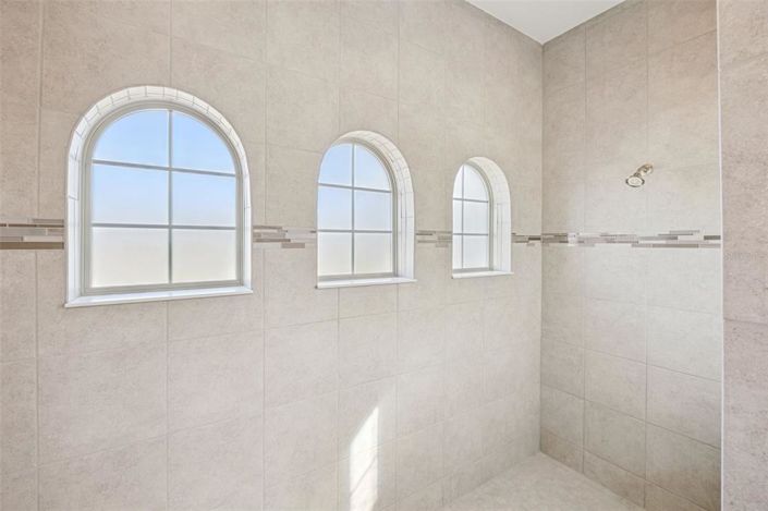 Image No.23-4 Bed House for sale